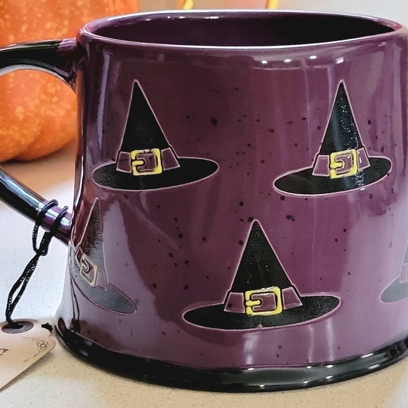 Other - 🦋HOCUS POCUS Ceramic Coffee Mug 17 OZ 
Coffee/ Tea